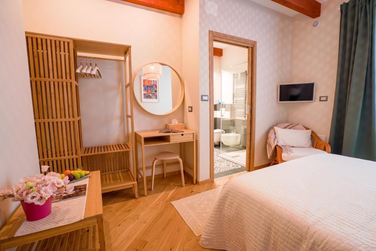 Sa Domo E Giuanne E Giuanna Bed and Breakfast Bosa Εξωτερικό φωτογραφία