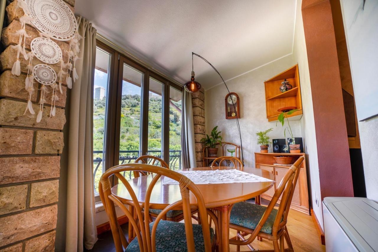Sa Domo E Giuanne E Giuanna Bed and Breakfast Bosa Εξωτερικό φωτογραφία